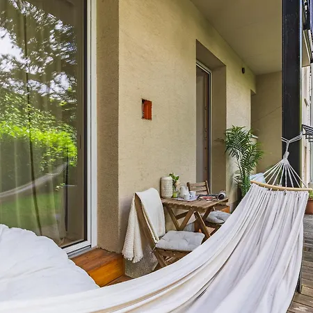 Apartment Bnb Urban Oasis - Medic Garden *