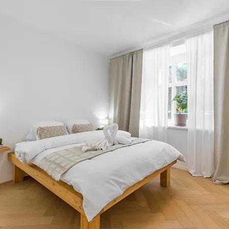Bnb Urban Oasis - Medic Garden Bratislava