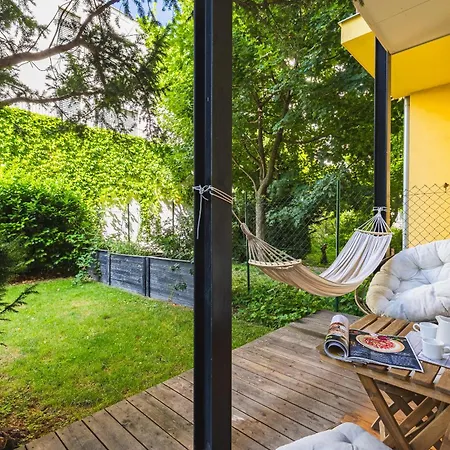 Apartment Bnb Urban Oasis - Medic Garden Bratislava